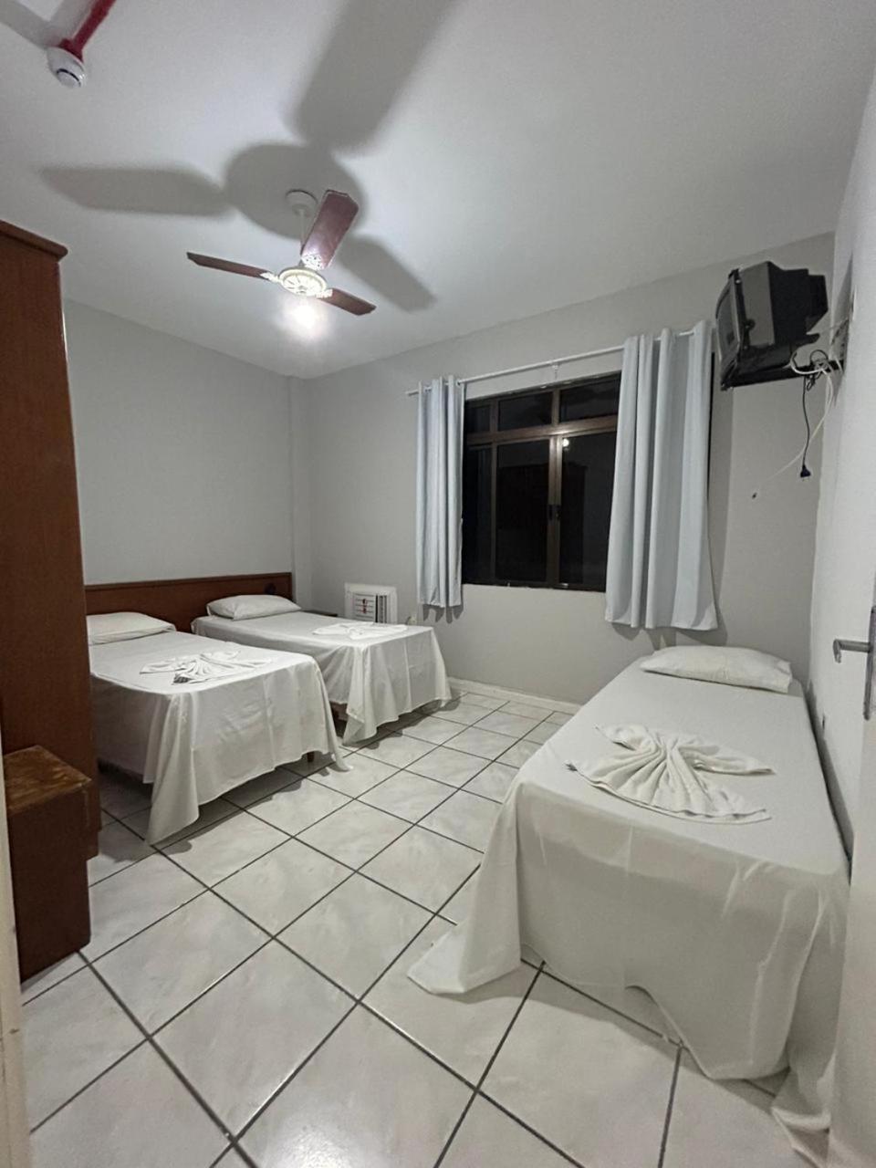 Ilha Azul Hospedagem Governador Celso Ramos Bagian luar foto